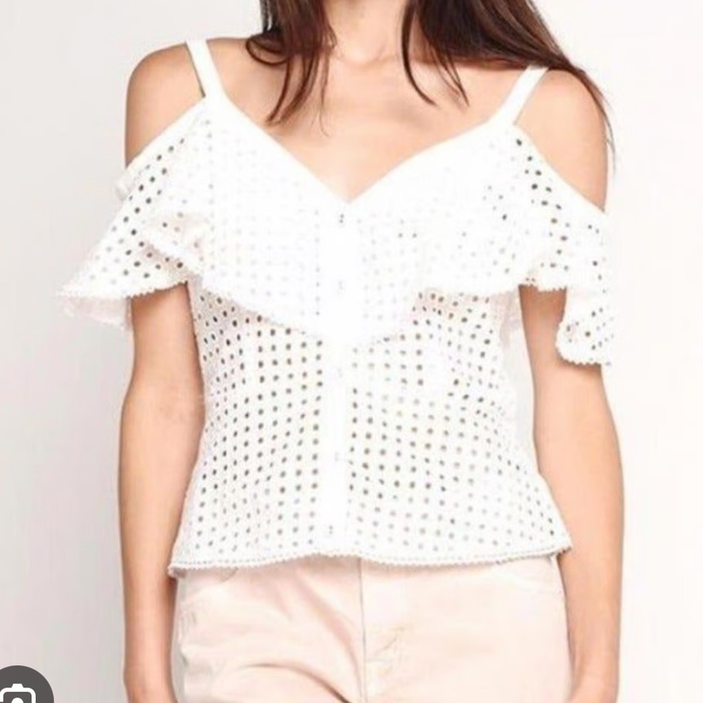 BB Dakota White Ruffled Blouse